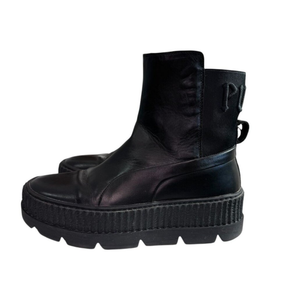 Rihanna FENTY x PUMA Chelsea Sneaker Boots in Black Leather $175  Size Women's 8